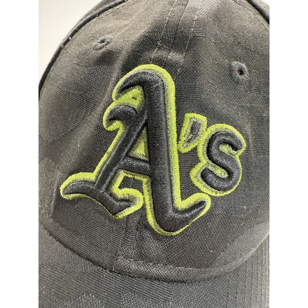 Authentic MLB New Era Oakland Athletics black camouflage Flex Hat‎